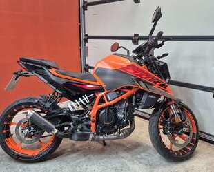 KTM 390 Duke Gebrauchtwagen