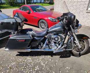 Harley Davidson Street Glide Gebrauchtwagen