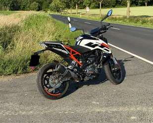 KTM 125 Duke Gebrauchtwagen