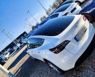 Tesla Model Y Gebrauchtwagen