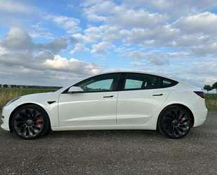 Tesla Model 3 Gebrauchtwagen