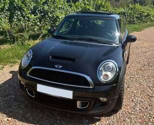 VW Cooper S 