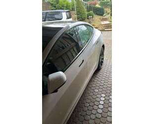 Tesla Model 3 Gebrauchtwagen