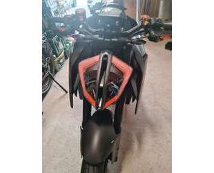 KTM 1290 Super Duke R Gebrauchtwagen