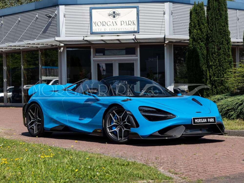 765LT Spider