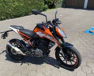 KTM 125 Duke Gebrauchtwagen