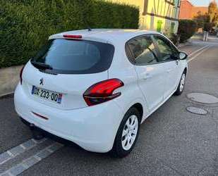 Peugeot 208 Gebrauchtwagen