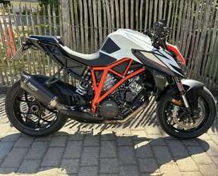 KTM 1290 Super Duke R Gebrauchtwagen
