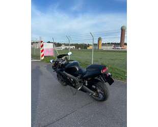 Kawasaki Ninja ZX-9R Gebrauchtwagen
