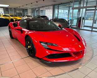 Ferrari SF90 Spider Gebrauchtwagen