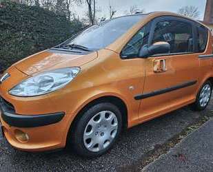 Peugeot 1007 Gebrauchtwagen