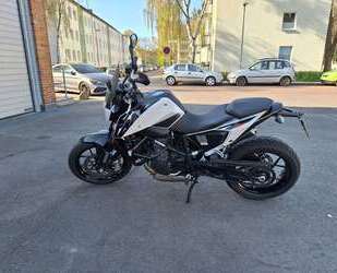 KTM 690 Duke Gebrauchtwagen