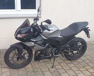 Aprilia Tuono 
