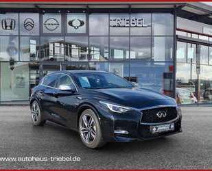 INFINITI Q30 Gebrauchtwagen