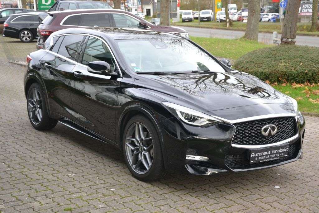 Q30