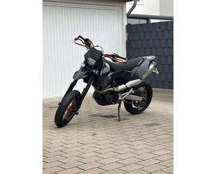 KTM 690 SMC Gebrauchtwagen
