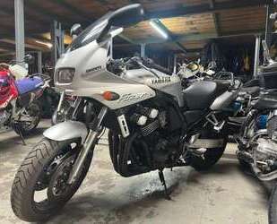 Yamaha FZS 600 Gebrauchtwagen