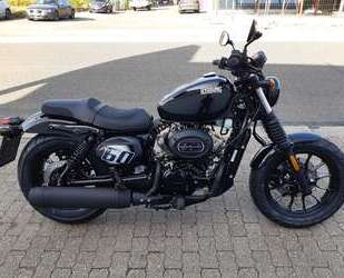 Hyosung GV 125 