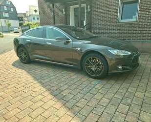 Tesla Model S Gebrauchtwagen