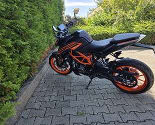 KTM 125 Duke Gebrauchtwagen