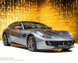 Ferrari GTC4 Lusso Gebrauchtwagen