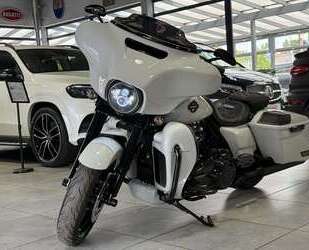 Harley Davidson Street Glide Gebrauchtwagen