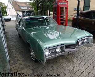 Oldsmobile Delta 88 Gebrauchtwagen