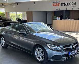 Mercedes-Benz 220 Gebrauchtwagen
