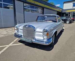 Mercedes-Benz 250 Gebrauchtwagen