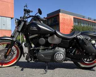 Harley Davidson Dyna Street Bob Gebrauchtwagen