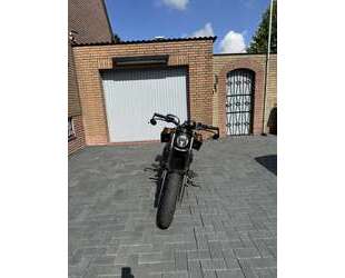 Hyosung GV 125 