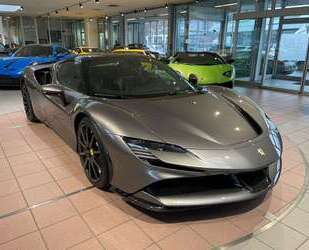 Ferrari SF90 Spider Gebrauchtwagen