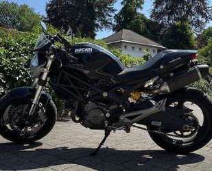 Ducati Monster 696 Gebrauchtwagen