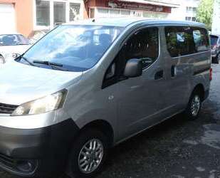Nissan Evalia 