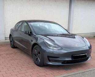 Tesla Model 3 Gebrauchtwagen