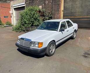 Mercedes-Benz 230 Gebrauchtwagen