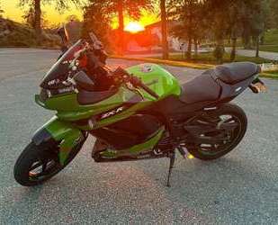 Kawasaki Ninja 250 R Gebrauchtwagen