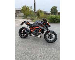 KTM 1290 Super Duke R Gebrauchtwagen
