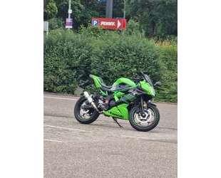 Kawasaki Ninja 125 
