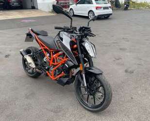 KTM 125 Duke 