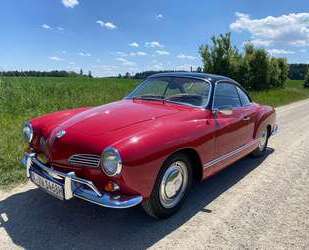 VW Karmann Ghia 