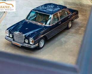 Audi 300 