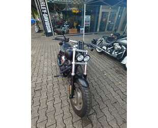 Harley Davidson Dyna Fat Bob Gebrauchtwagen