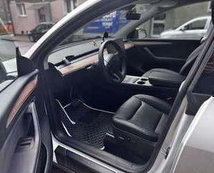 Tesla Model Y Gebrauchtwagen
