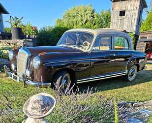 Mercedes-Benz 220 Gebrauchtwagen