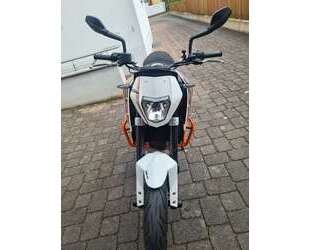 KTM 690 Duke Gebrauchtwagen