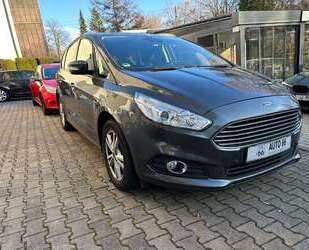 Ford S-Max Gebrauchtwagen