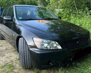 Lexus IS 200 Gebrauchtwagen