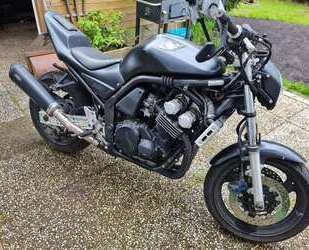 Yamaha FZS 600 Gebrauchtwagen
