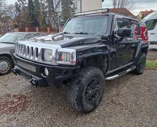 Hummer H3 